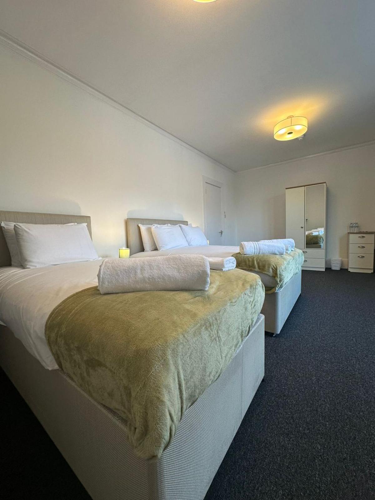 Cambridge Central Rooms - Tas Accommodations Exterior photo